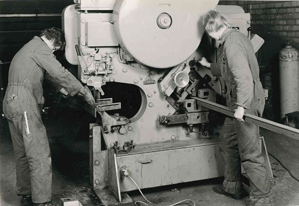 1962